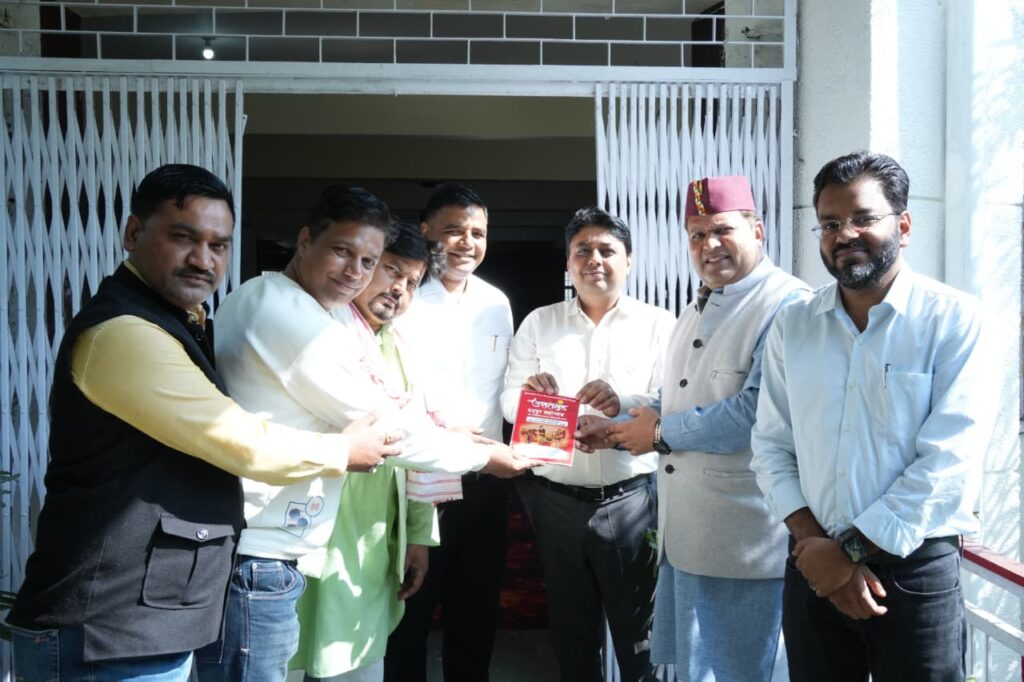 रुद्रपुर महोत्सव को ऐतिहासिक बनाएंगे”: प्रशासन और नगर निगम एकजुट — मेयर विकास शर्मा का संकल्प